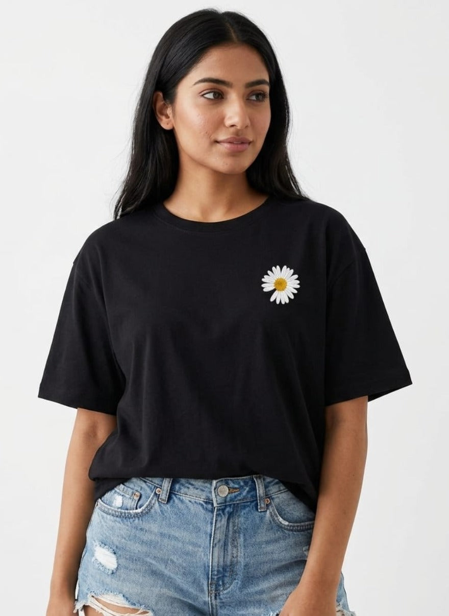 Women’s Aesthetic Graphic Tee Bundle – Pack of 2 Casual Fashion T-Shirts
